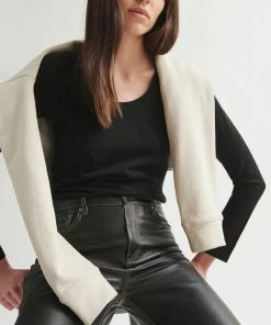 Jigsaw Black Double Front Scoop T-Shirt -Jigsaw Sales Shop unnamed file 13 scaled