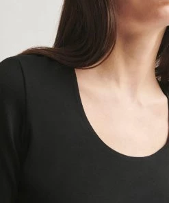 Jigsaw Black Double Front Scoop T-Shirt -Jigsaw Sales Shop unnamed file 14 scaled