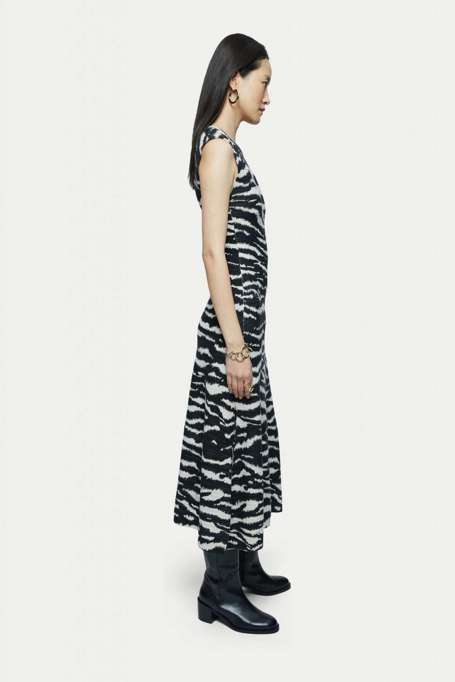 Jigsaw Zebra Print Knitted Dress 2 Jigsaw Zebra Print Knitted Dress - Image 2
