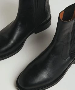 Jigsaw Arman Black Leather Flat Boots -Jigsaw Sales Shop unnamed file 397 scaled